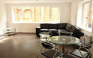 14732_000123523_IMG_01_0000web