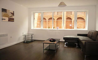 14732_000127553_IMG_01_0000web